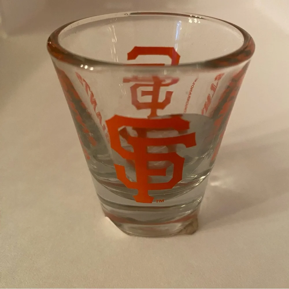 MLB SF Giants - Set of 4 Shot Glasses Man Cave Game Day Gear Sports Fan NWT
